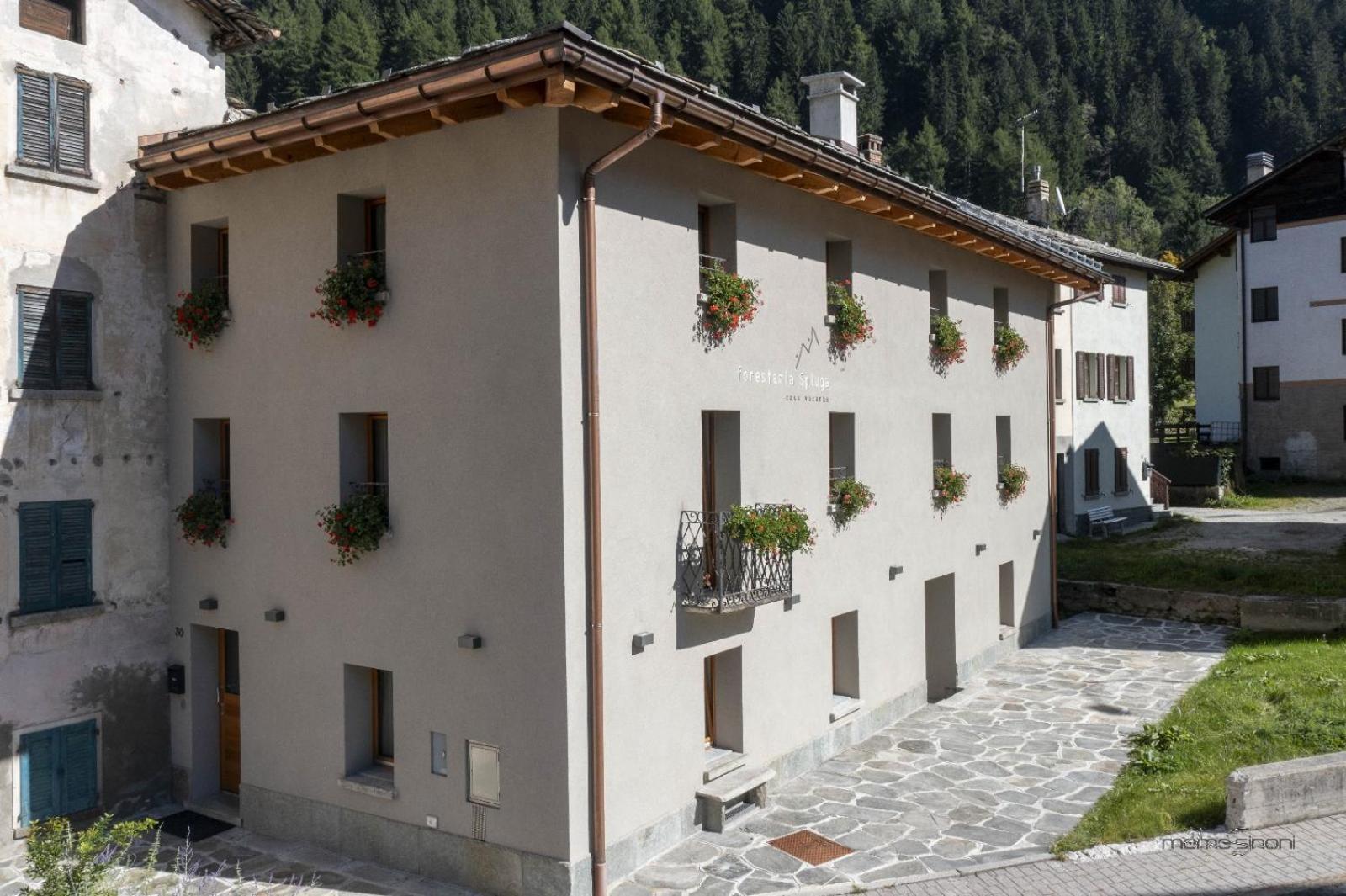 Foresteria Spluga Campodolcino Exterior photo